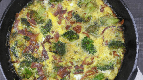 bacon broccoli frittata